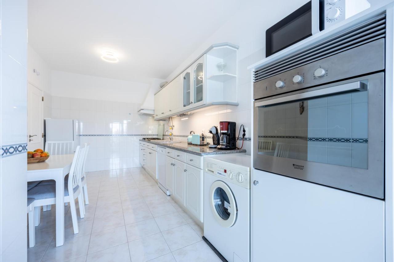 Stylish Seashore Apartment ลากอส ภายนอก รูปภาพ